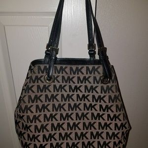 MK ITEM IS SOLD